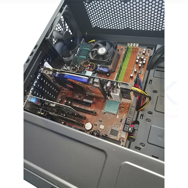 Cougar PC AMD Phenom X4 9750 128GB SSD 2GB ATI HD3850 WiFi - Imagen 2